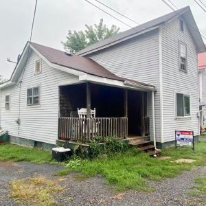 NEW LISTING IN BROCKWAY FOR ONLY $40,000!
INVESTORS!!! 2 Bedroom, 1 Bath Home currently rented. Off street parking. 2nd Multi-family unit next door also available. Call Brandee Shaffer Zook at 814-375-1102 EXT 432 or mobile 814-715-4789 for details! photo